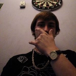 Meet your Posher, Brandon